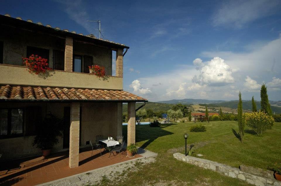 Agriturismo San Nicolò Montecastelli Exterior foto